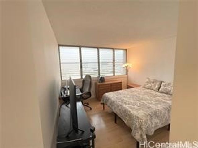 2977 Ala Ilima Street 705, Honolulu, HI 96818