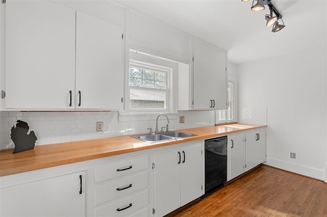 314 Creston Avenue, Kalamazoo, MI 49001