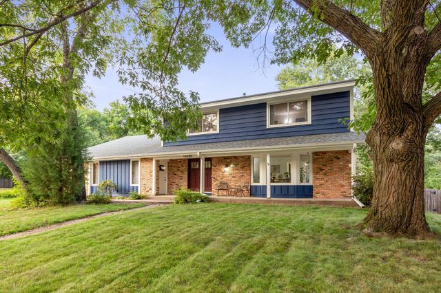 14880 Ironwood Court, Eden Prairie, MN 55346