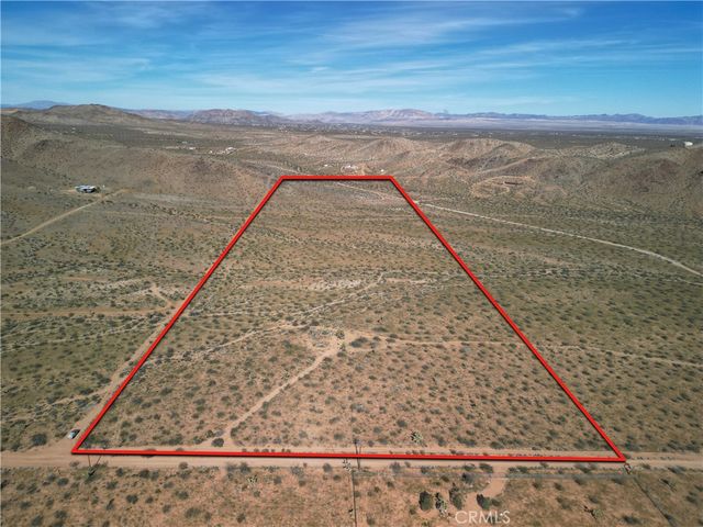 34 La Brisa Drive, Joshua Tree, CA 92252