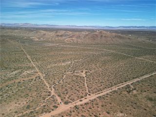 34 La Brisa Drive, Joshua Tree, CA 92252