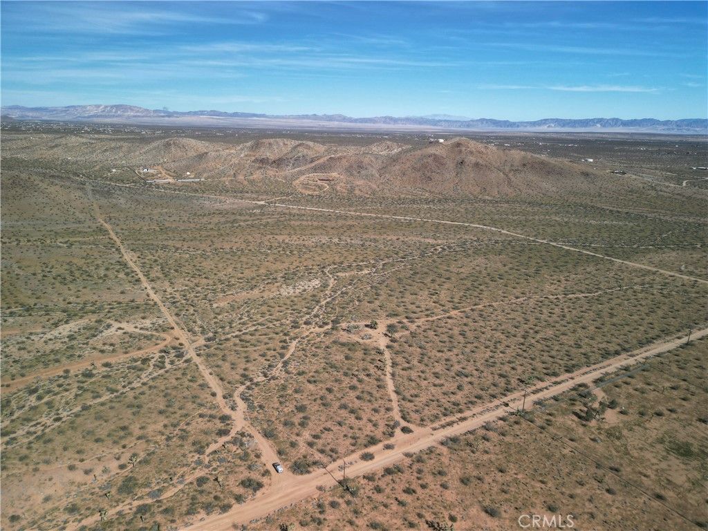 34 La Brisa Drive, Joshua Tree, CA 92252