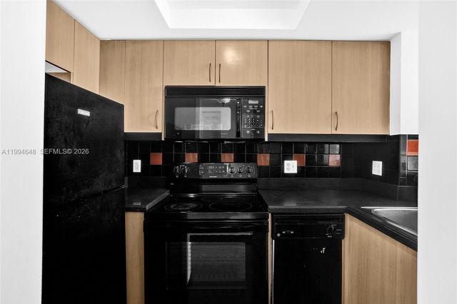 2951 S Bayshore Dr 1012, Miami, FL 33133