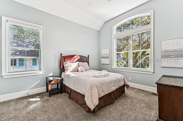 13 Moonshell Rd, Hilton Head Island, SC 29928