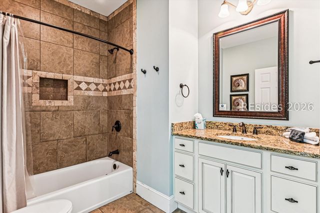 13 Moonshell Rd, Hilton Head Island, SC 29928