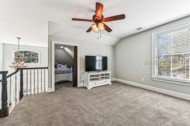 13 Moonshell Rd, Hilton Head Island, SC 29928