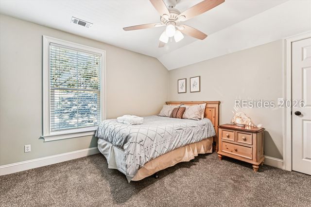 13 Moonshell Rd, Hilton Head Island, SC 29928