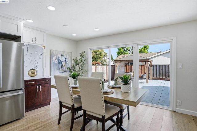 6738 Rancho Ct, Pleasanton, CA 94588