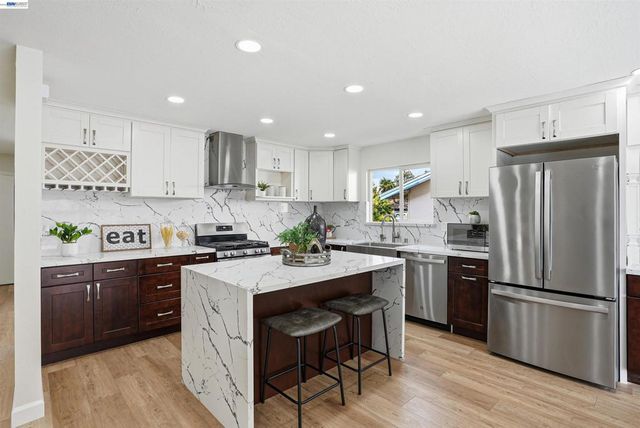 6738 Rancho Ct, Pleasanton, CA 94588