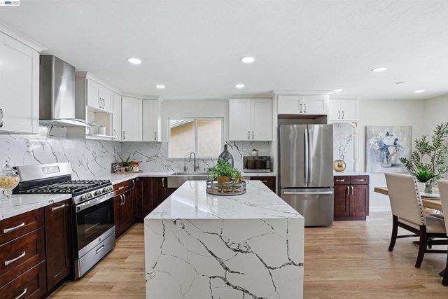 6738 Rancho Ct, Pleasanton, CA 94588