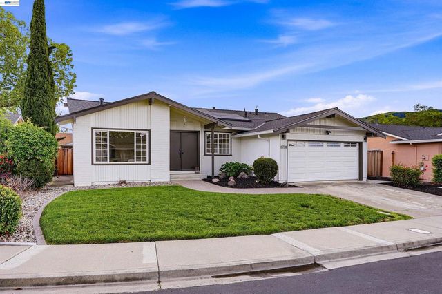 6738 Rancho Ct, Pleasanton, CA 94588