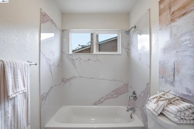 6738 Rancho Ct, Pleasanton, CA 94588