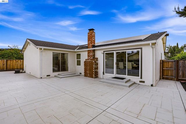 6738 Rancho Ct, Pleasanton, CA 94588