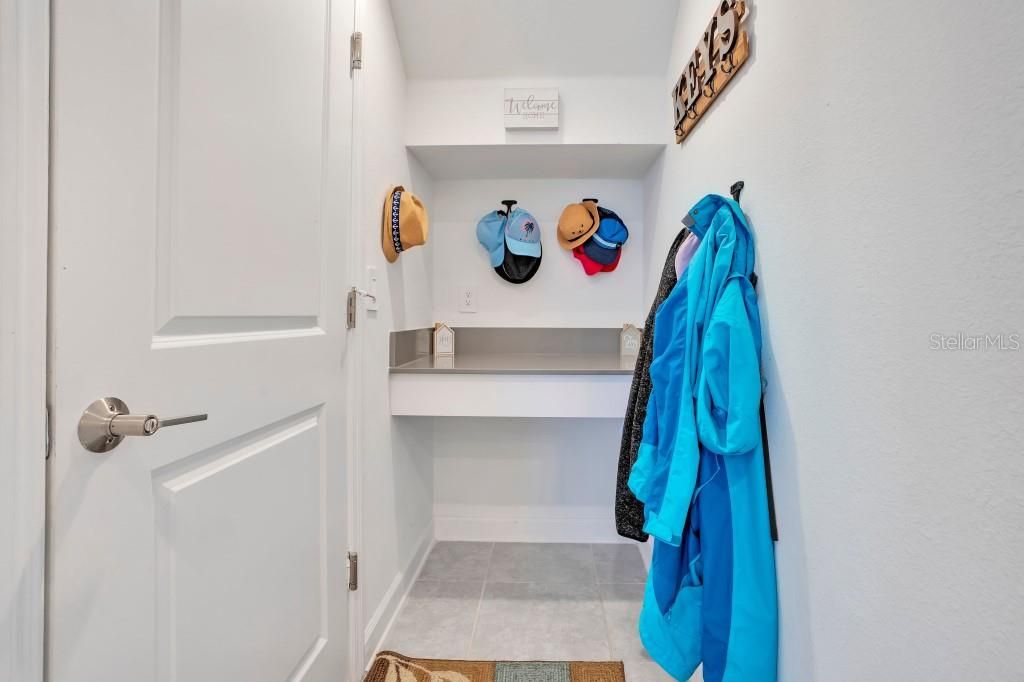 Image 28 of property listing at 5223 DAGENHAM DRIVE, Davenport, FL 33837