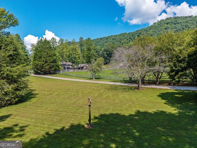 56 Napoleon Lane, Tiger, GA 30576