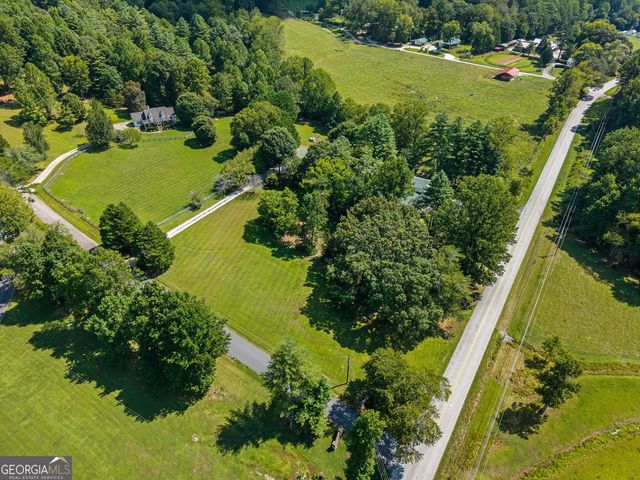 56 Napoleon Lane, Tiger, GA 30576