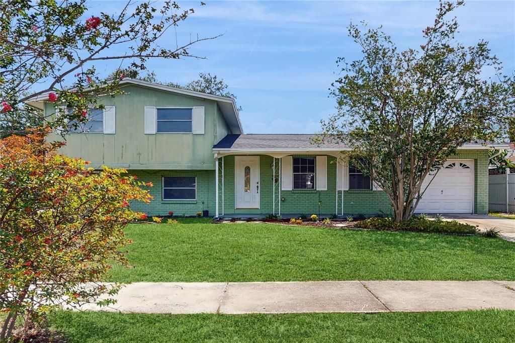 6009 WILSHIRE DRIVE, Tampa, FL 33615