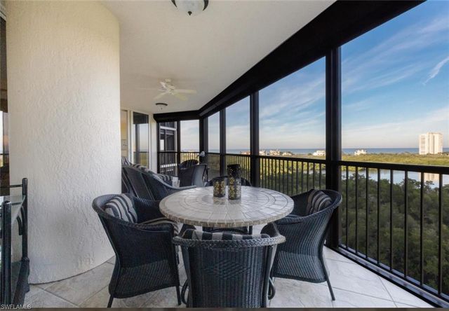 7575 Pelican Bay BLVD # 807, Naples, FL 34108