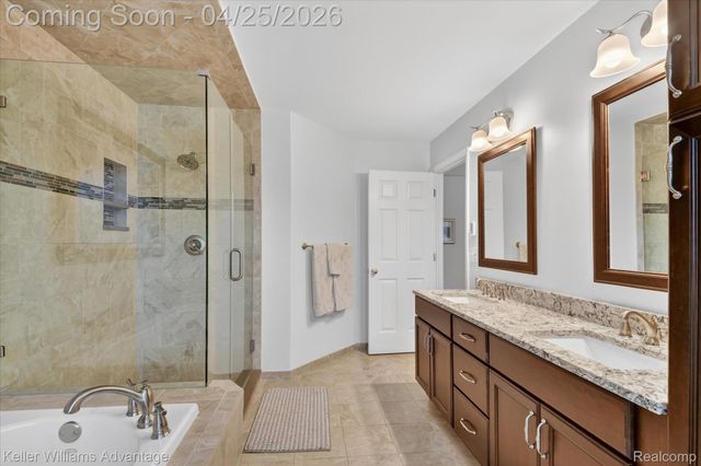 721 Remington Court, Commerce Charter Township, MI 48382