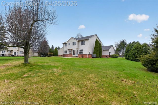 721 Remington Court, Commerce Charter Township, MI 48382