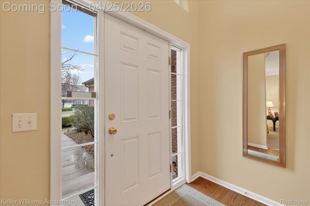 721 Remington Court, Commerce Charter Township, MI 48382