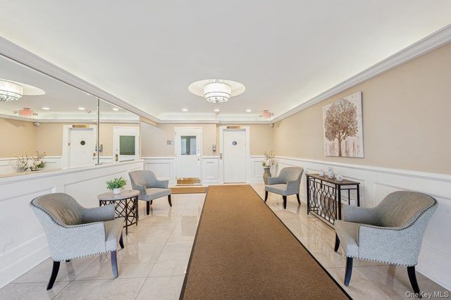 1 Oakridge Place 1G, Eastchester, NY 10709