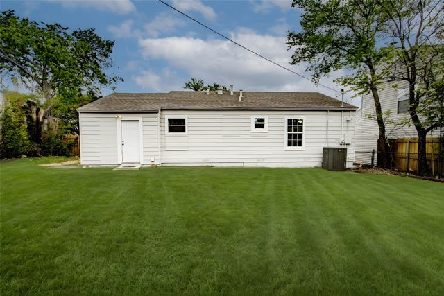 122 W 11th Street, Irving, TX 75060