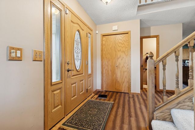 19029 Yale Circle NW, Elk River, MN 55330