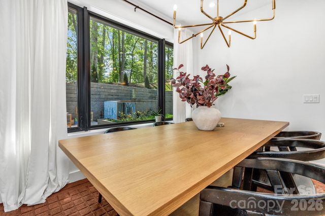 108 Poplar Green Way, Asheville, NC 28806