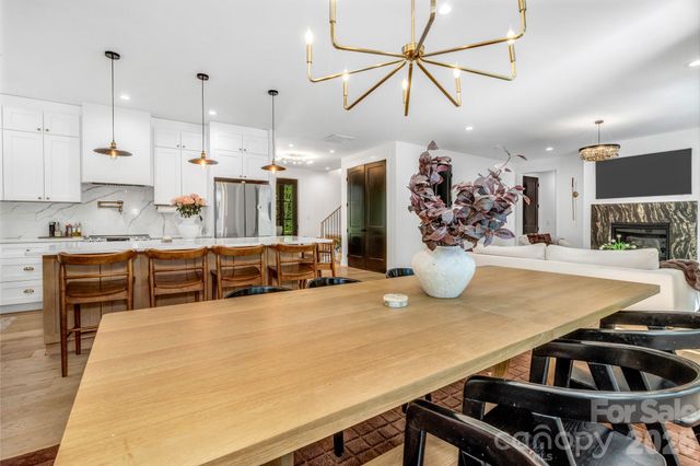 108 Poplar Green Way, Asheville, NC 28806