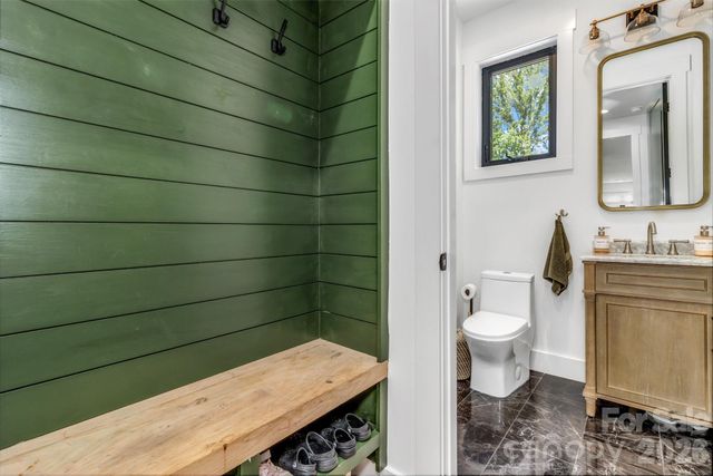 108 Poplar Green Way, Asheville, NC 28806