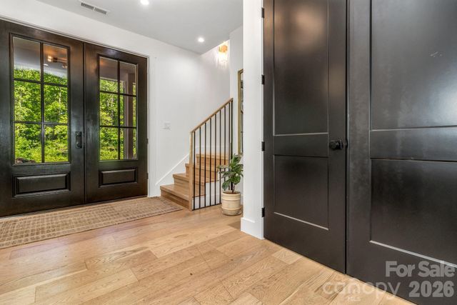 108 Poplar Green Way, Asheville, NC 28806