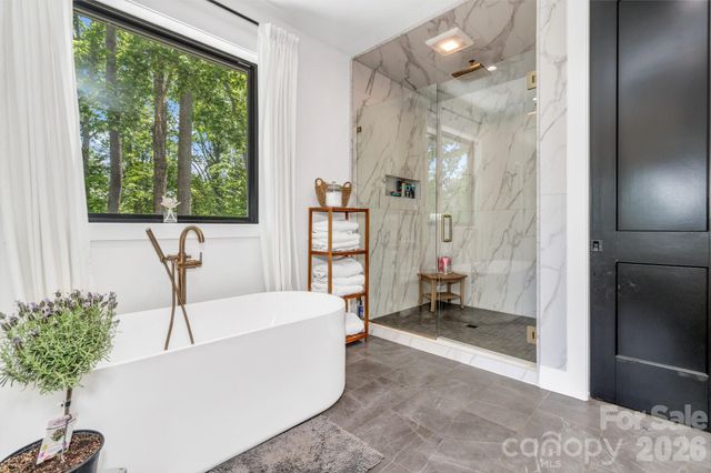 108 Poplar Green Way, Asheville, NC 28806