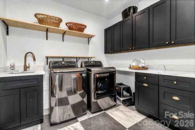 108 Poplar Green Way, Asheville, NC 28806