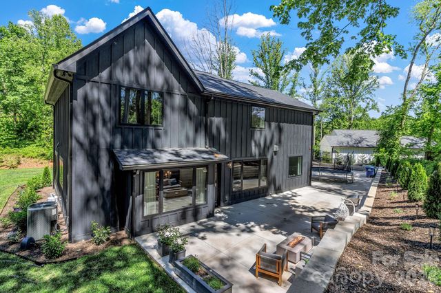 108 Poplar Green Way, Asheville, NC 28806