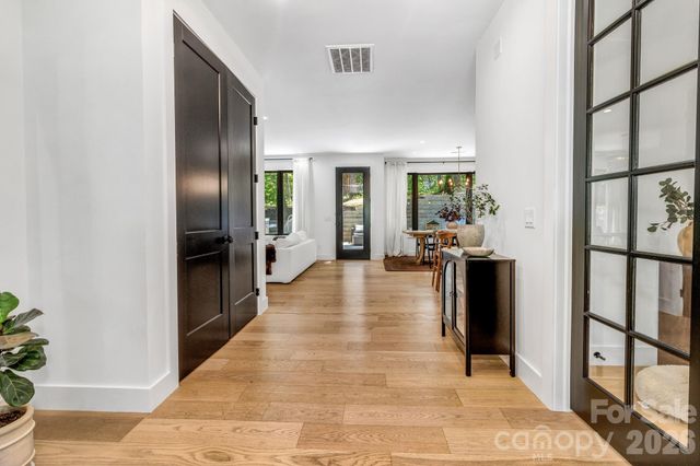 108 Poplar Green Way, Asheville, NC 28806