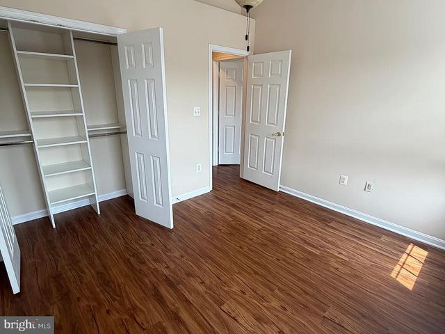 13642 CEDAR RUN LN, Herndon, VA 20171