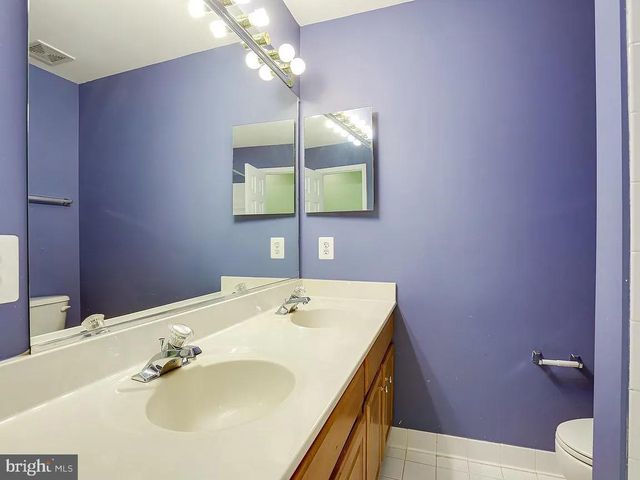 13642 CEDAR RUN LN, Herndon, VA 20171