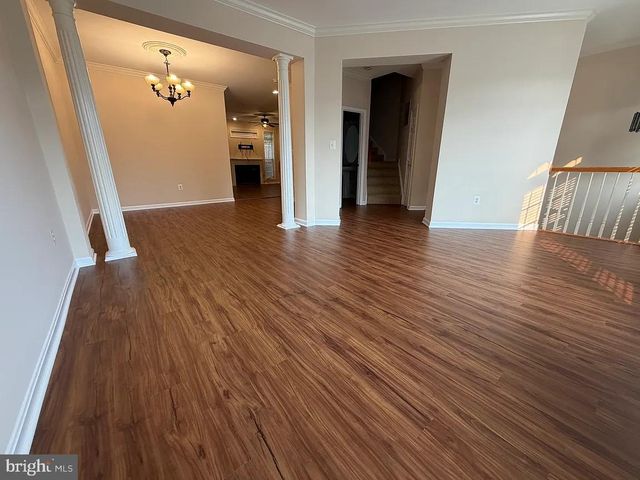 13642 CEDAR RUN LN, Herndon, VA 20171