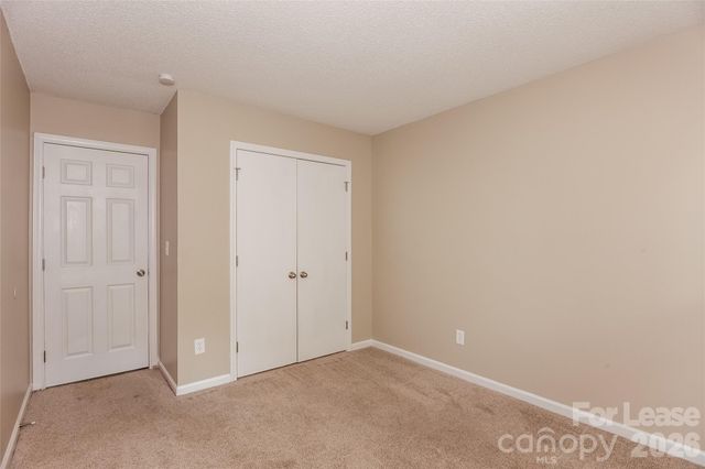 8625 Flowers Court, Charlotte, NC 28215