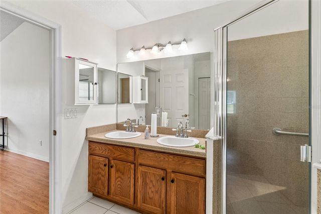 25093 RIVERWALK DRIVE, Leesburg, FL 34748