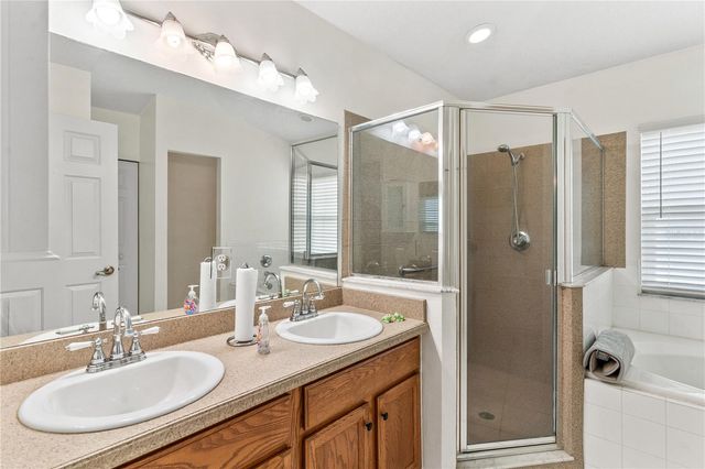 25093 RIVERWALK DRIVE, Leesburg, FL 34748