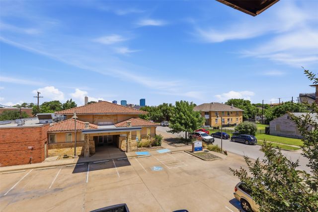 928 Lipscomb Street 204, Fort Worth, TX 76104