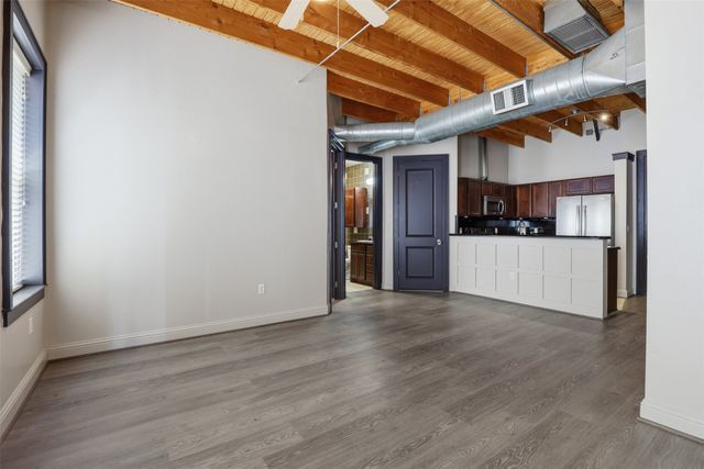 928 Lipscomb Street 204, Fort Worth, TX 76104