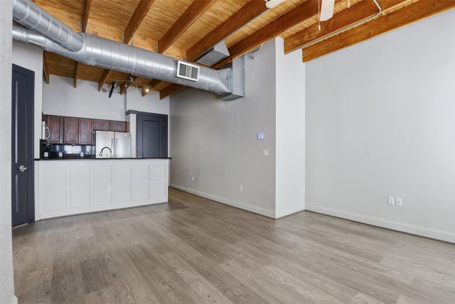 928 Lipscomb Street 204, Fort Worth, TX 76104