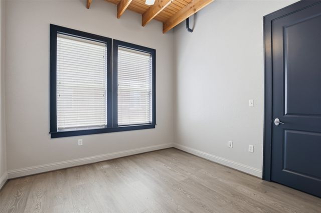 928 Lipscomb Street 204, Fort Worth, TX 76104