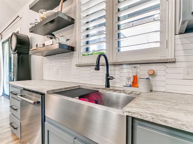 4820 Mustang Park Boulevard, Mustang, OK 73064