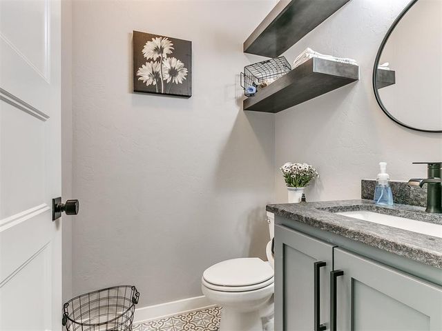 4820 Mustang Park Boulevard, Mustang, OK 73064