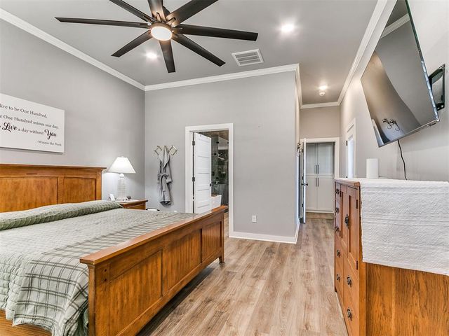 4820 Mustang Park Boulevard, Mustang, OK 73064