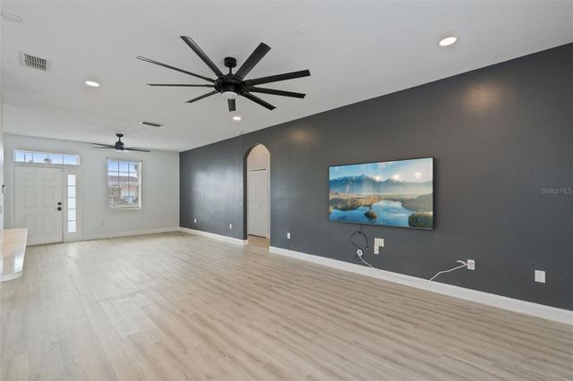 2713 PEARL COURT, Kissimmee, FL 34743